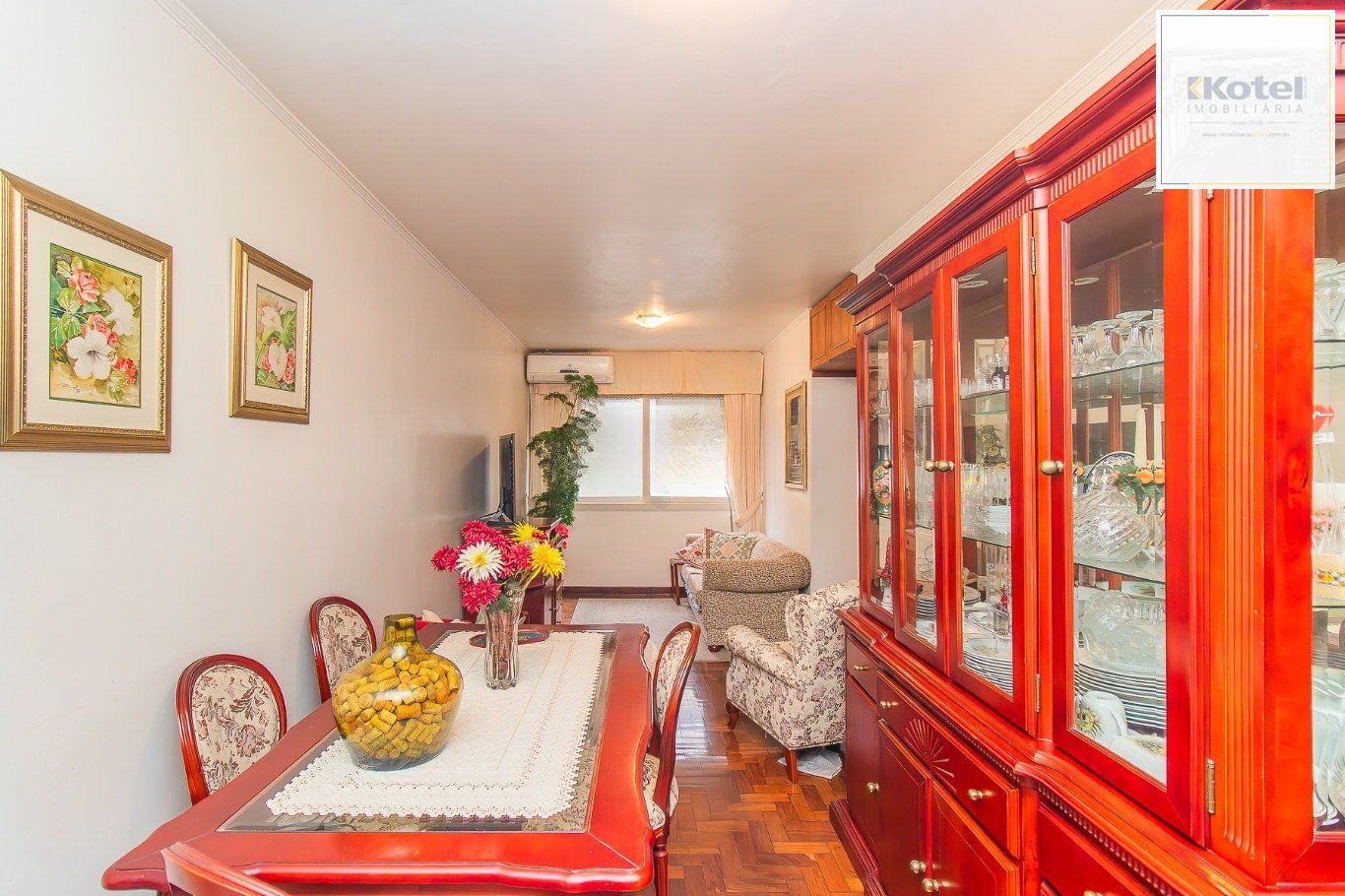 Apartamento à venda com 2 quartos 62 m²