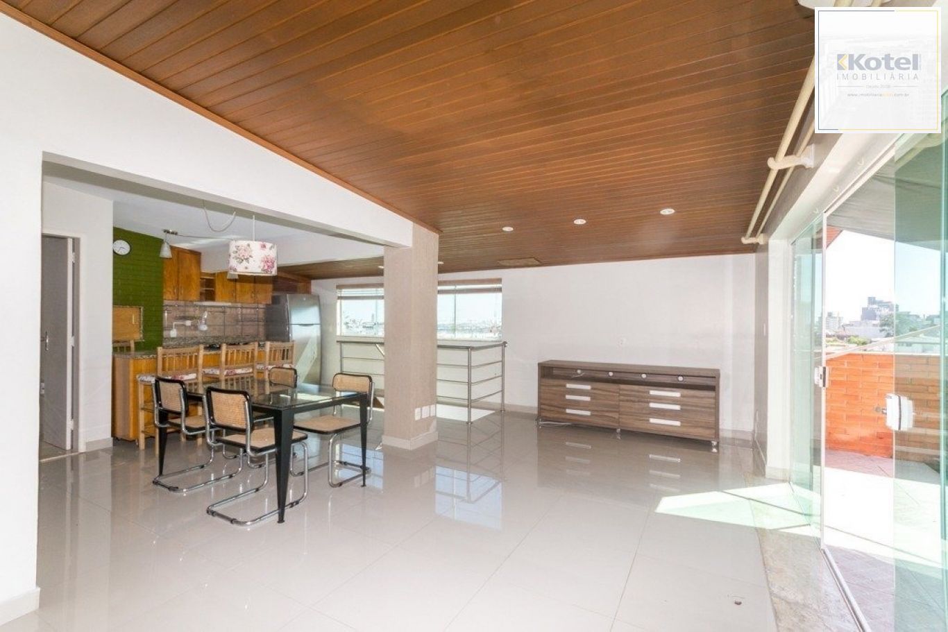 Cobertura à venda com 2 quartos 153 m², avenida Mariland, São João, Porto Alegre — foto 3