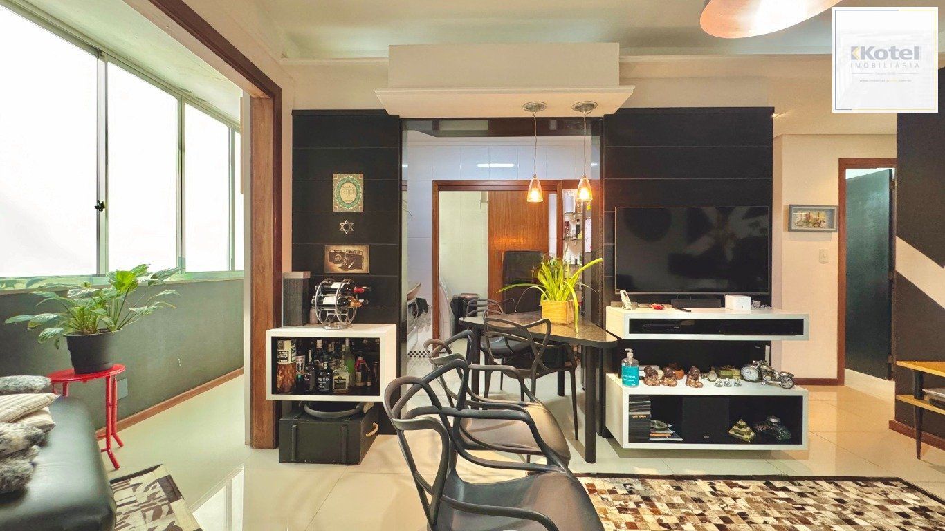 Apartamento à venda com 2 quartos 62 m² no Bairro Bela Vista