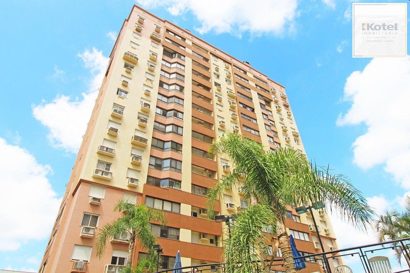 Apartamento 3 Dormitórios com Suíte e 2 Vagas na Vila Ipiranga