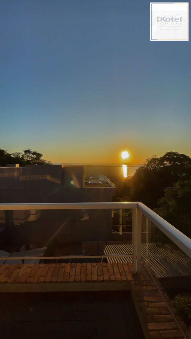 Casa com 4 quartos e 339m² à venda em Santa Tereza, Porto Alegre. — foto 2