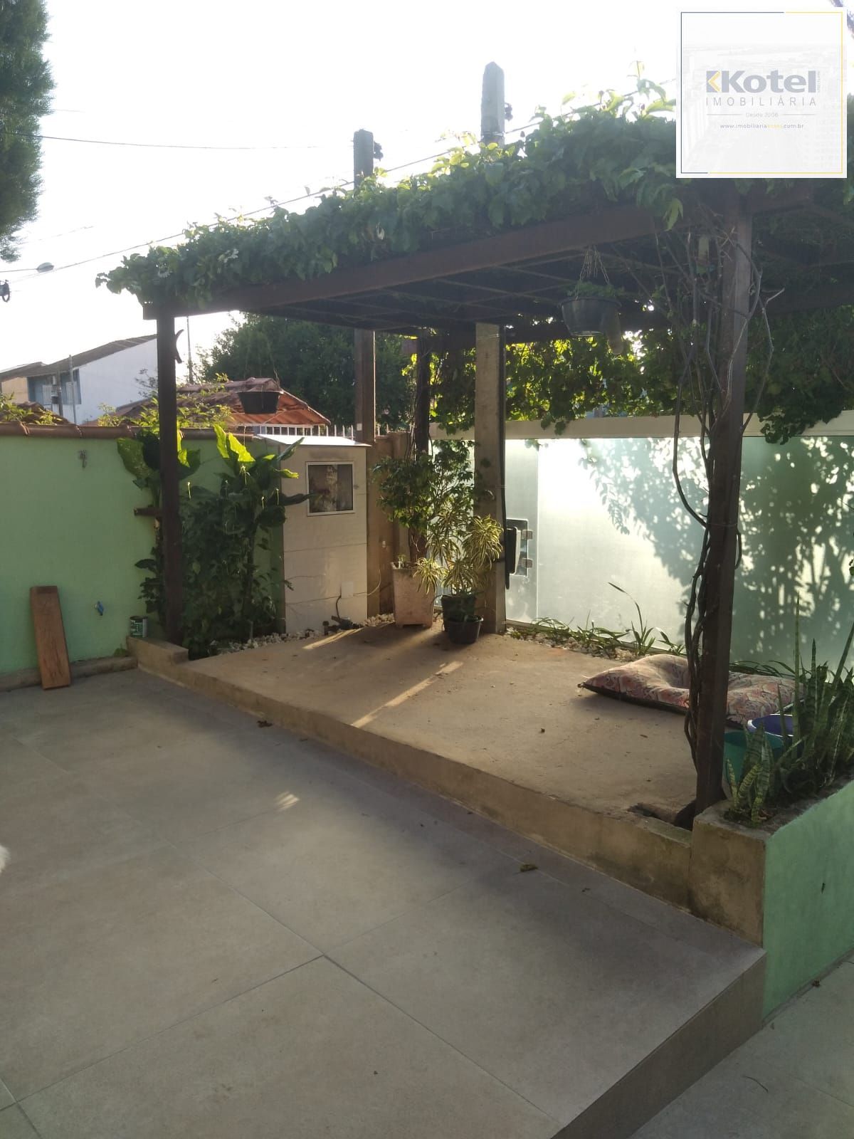 Casa de 3 dormitórios no bairro Porto Verde.