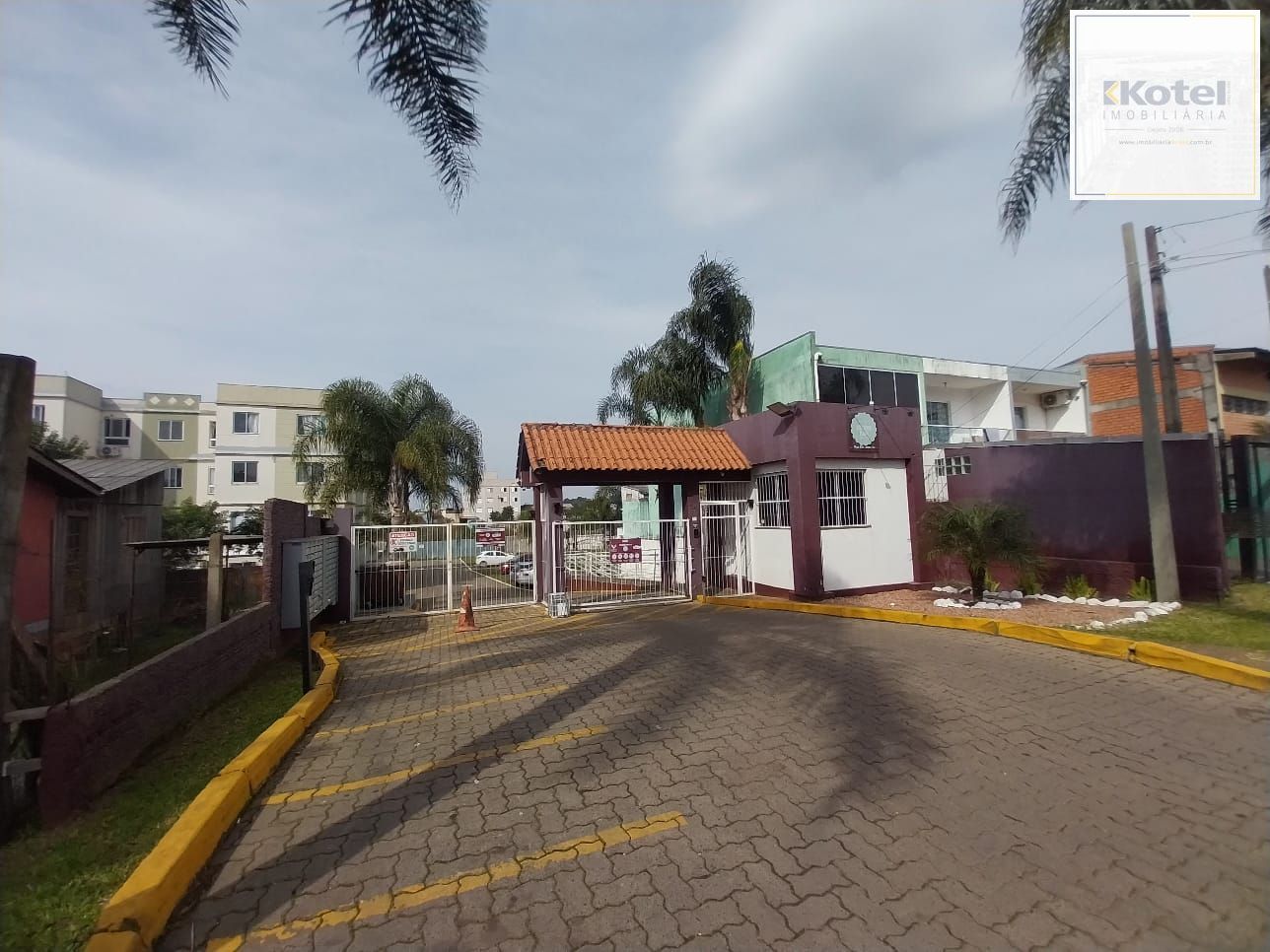 Apartamento térreo com 2 quartos à venda em Gravataí
