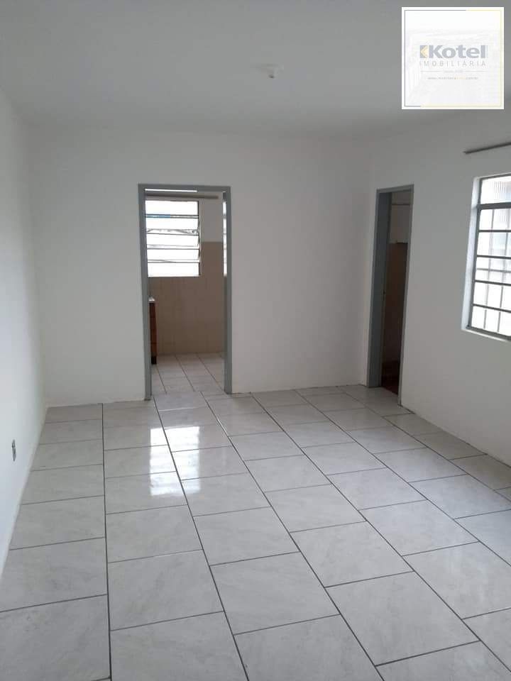 Apartamento com 1 quarto e portaria 24hrs e interfone no bairro Sarandi — foto 2
