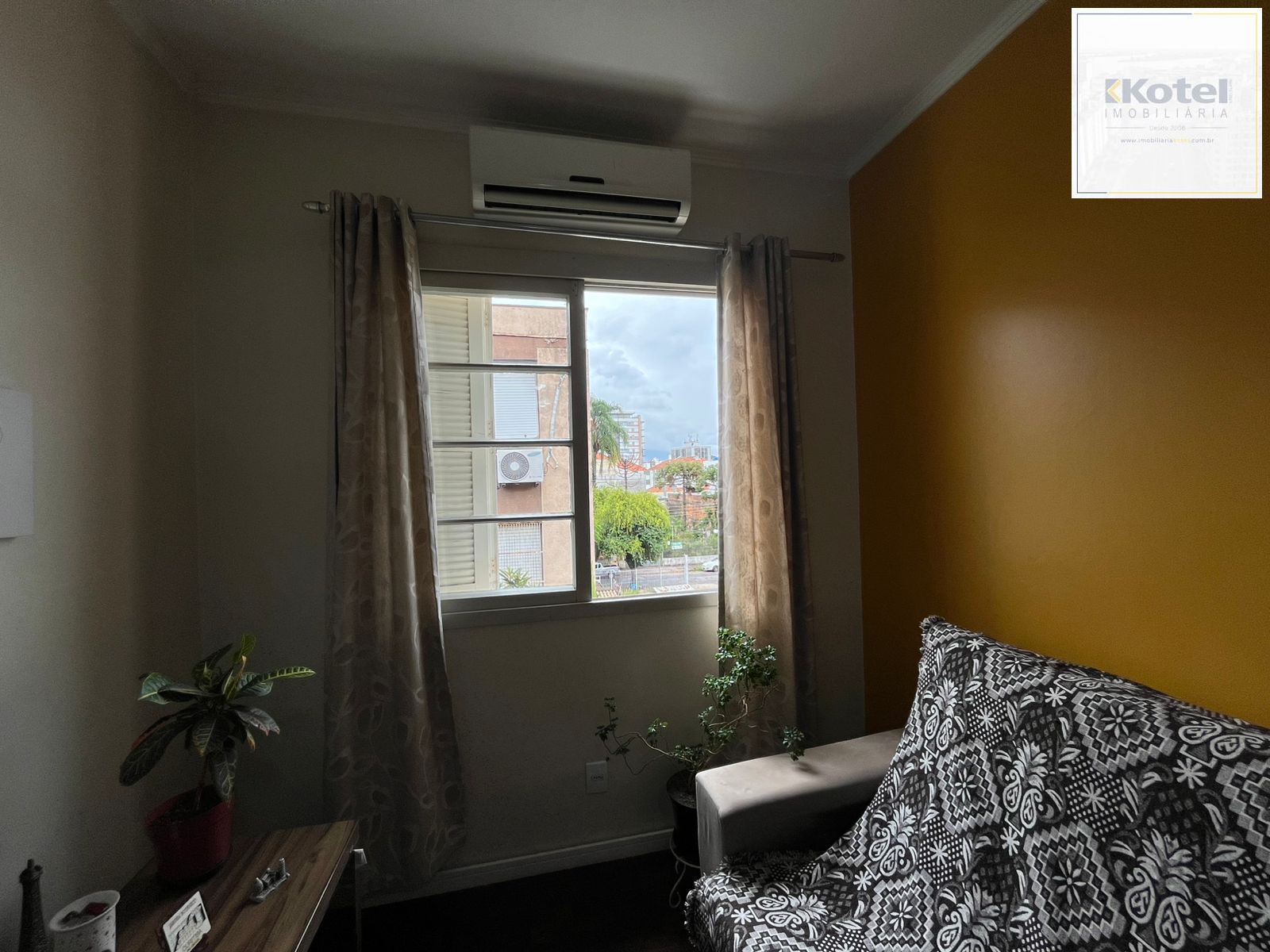 Apartamento com 2 quartos, 2 banheiros e sol da manhã no bairro Vila Ipiranga — foto 3