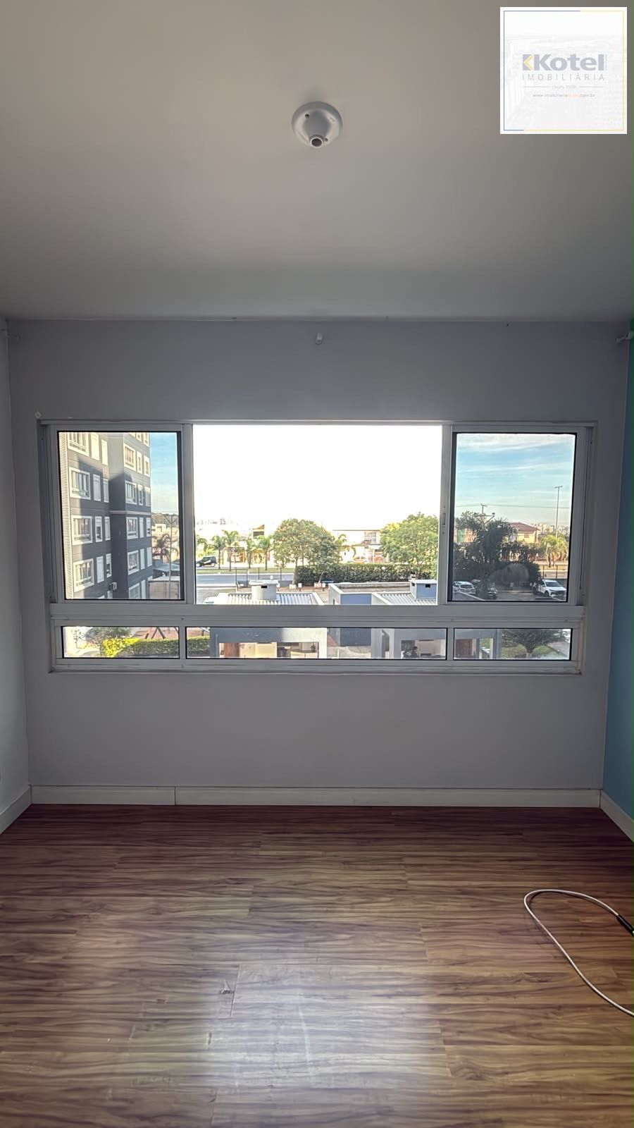 Apartamento de 2 quartos com 49 metros privativos e 1 vaga Avenida Manoel Elias