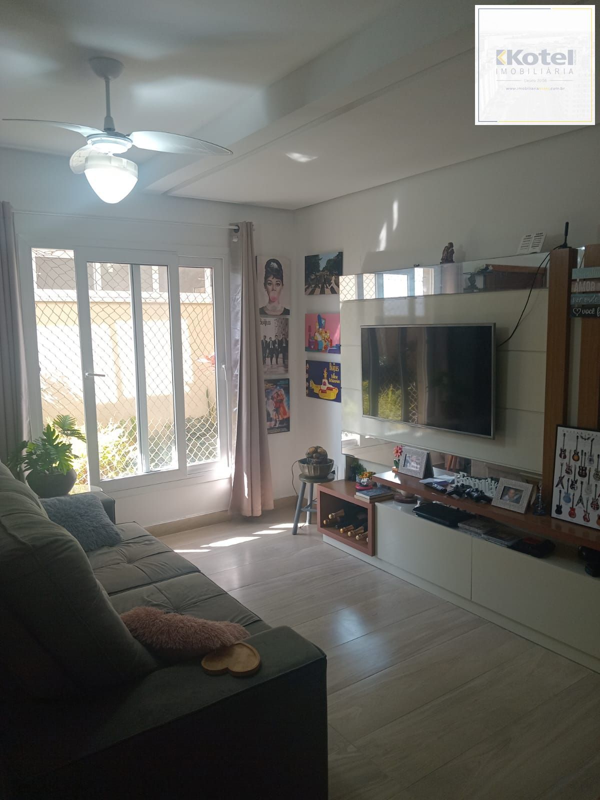Casa em Condomínio com 2 Suítes e Sótão no Bairro Vila Nova — foto 2