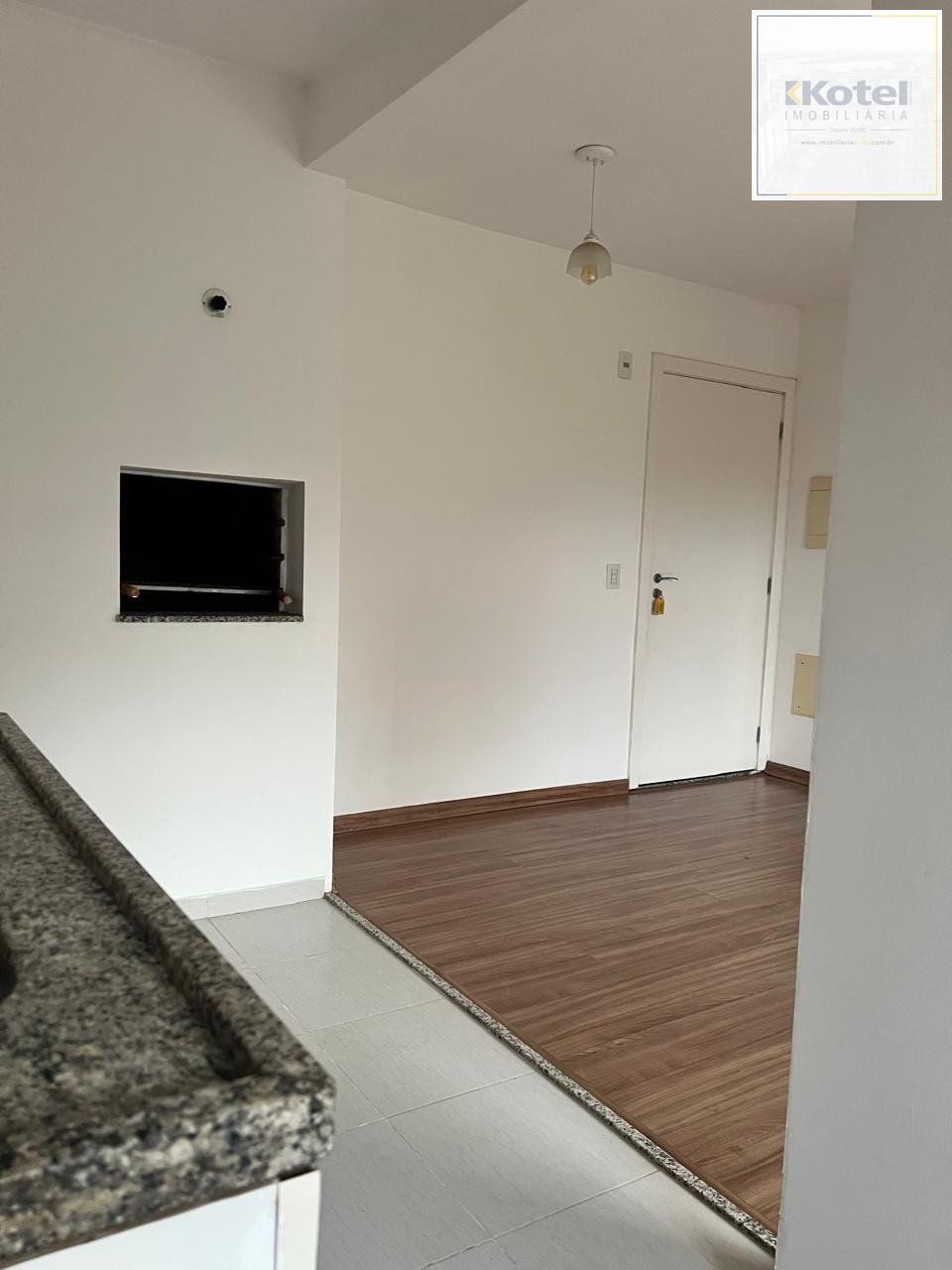 Apartamento 2 Dormitórios, com Elevador e Vaga no Morro Santana — foto 4