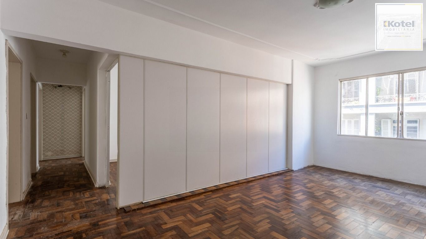 Apartamento de 3 dormitórios com 88 metros privativos e elevador no Centro