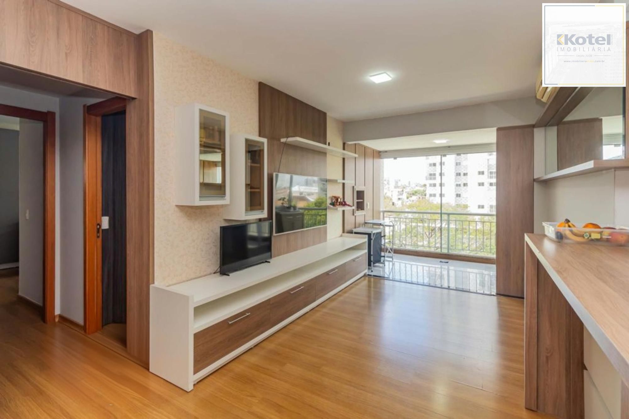 Apartamento com 2 quartos, vaga de garagem e elevador  no bairro Passo da Areia