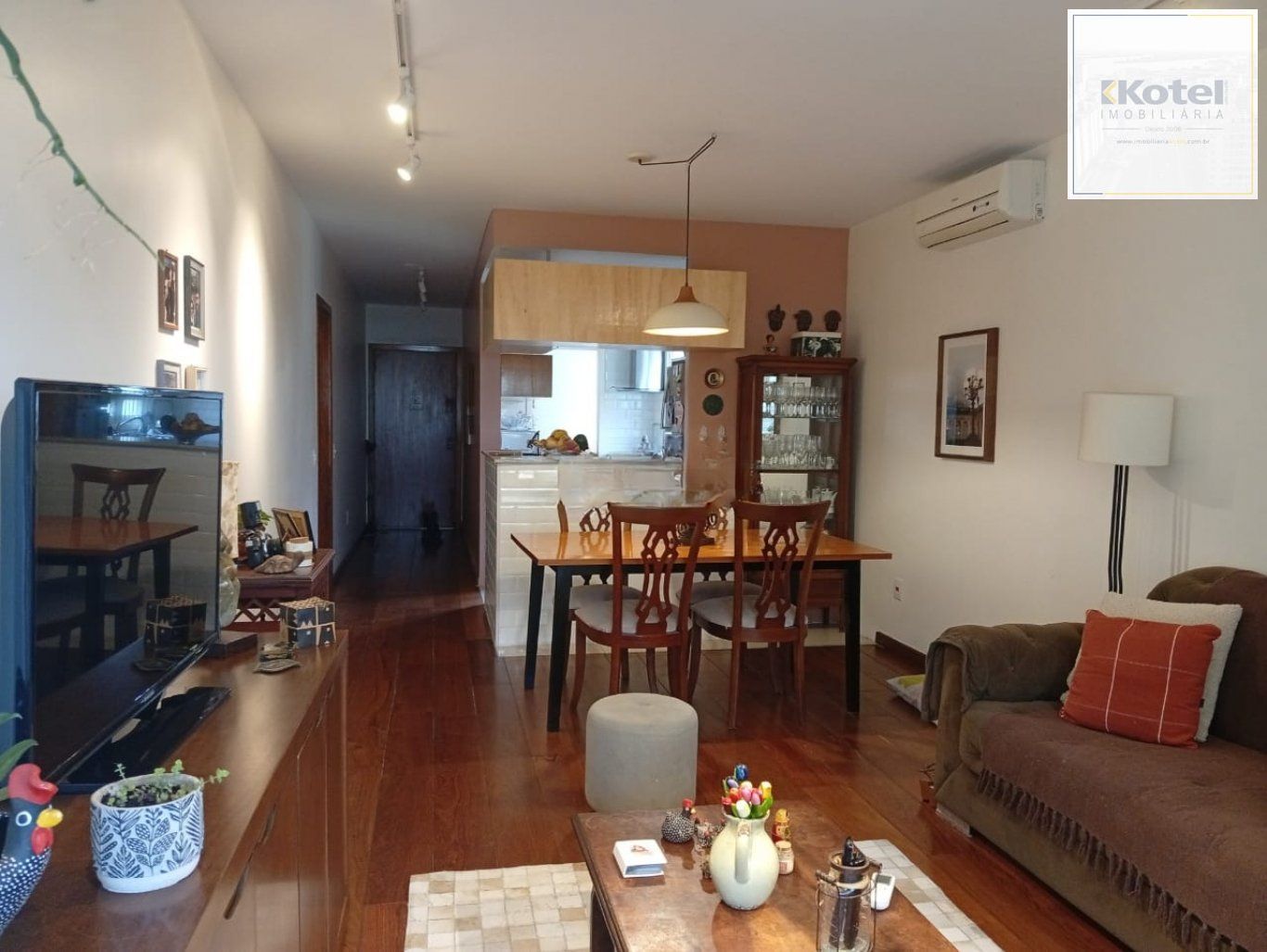 Apartamento com 3 quartos, vaga e sacada no bairro Jardim botânico — foto 5