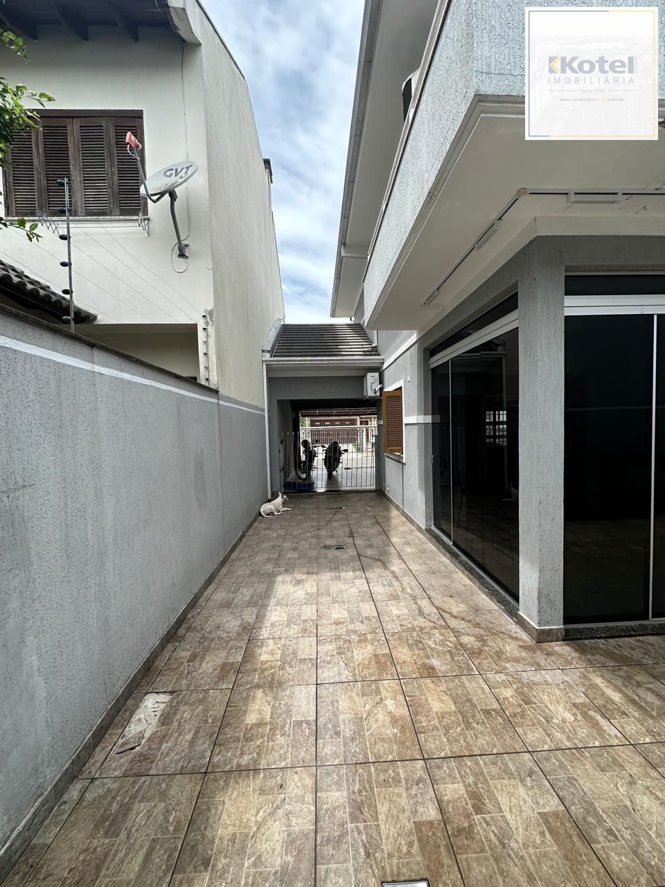 Casa Alto Padrão Mobiliada com Jacuzie Suíte Master