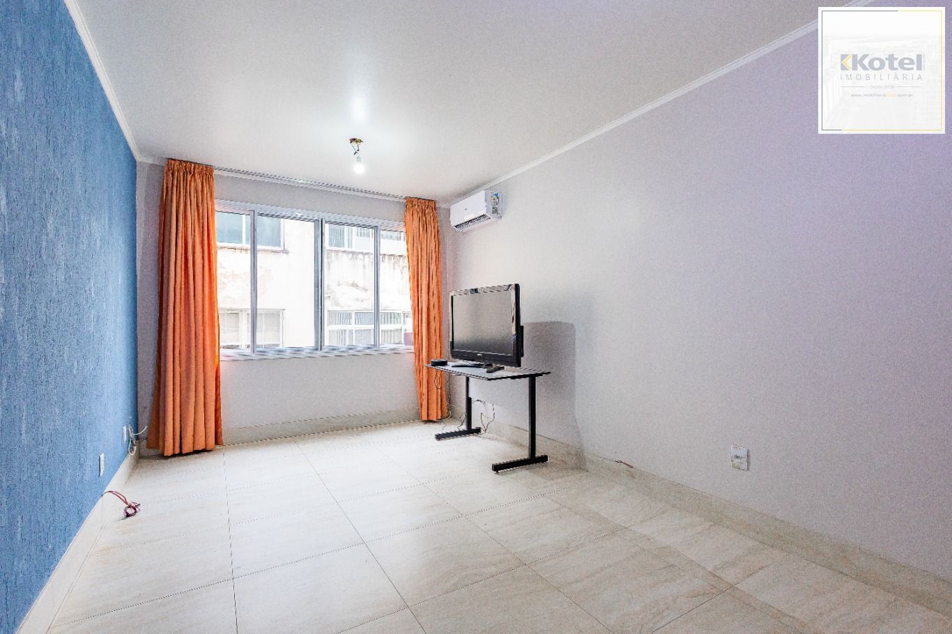 Apartamento à venda com 3 quartos 105m² no Bairro Petrópolis — foto 2
