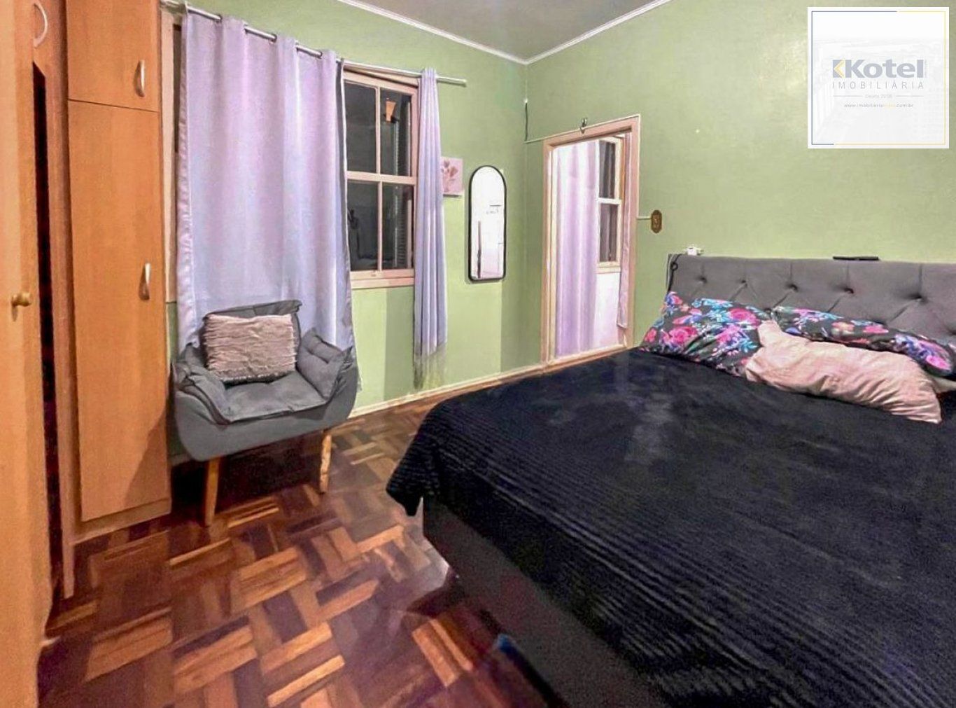 Apartamento de 1 dormitório e elevador no bairro Centro Histórico