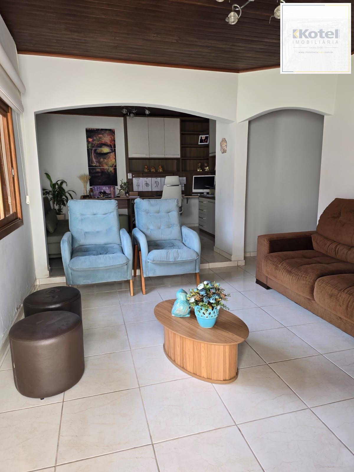 Casa térrea, 3 dormitórios e 4 vagas cobertos no Sarandi. — foto 5