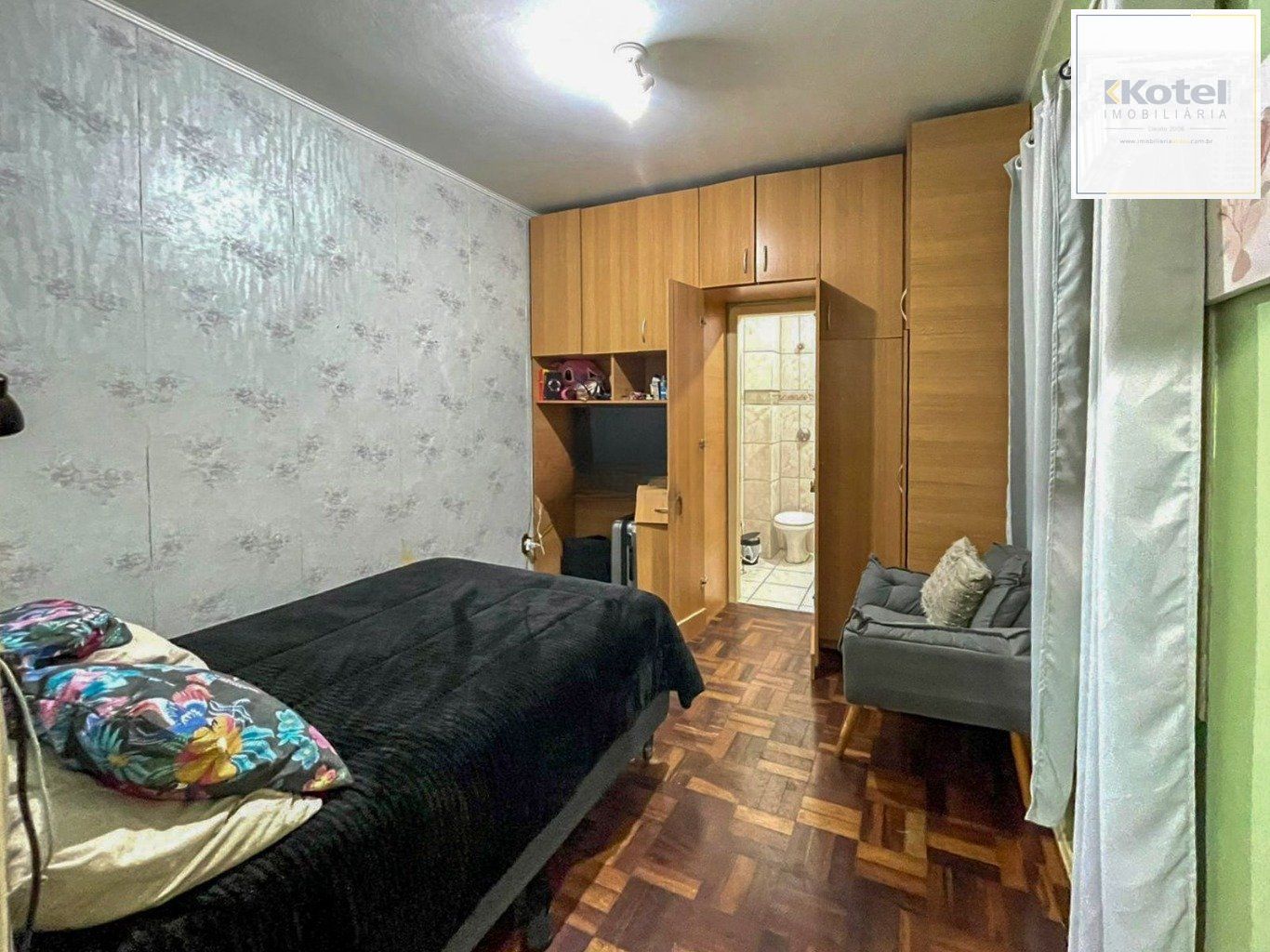 Apartamento de 1 dormitório e elevador no bairro Centro Histórico