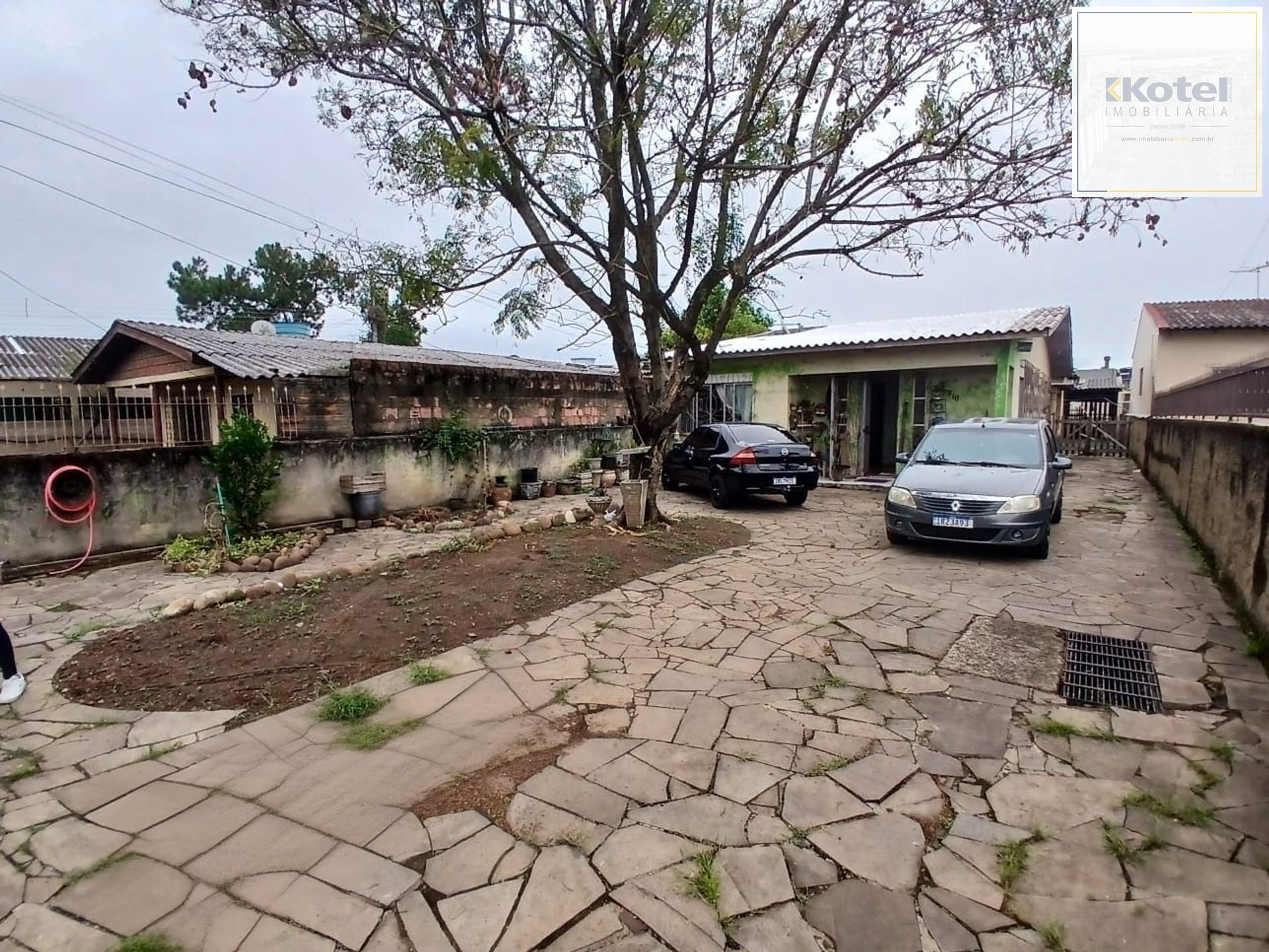 Casa de 3 dormitórios e 2 vagas de garagem em canoas.