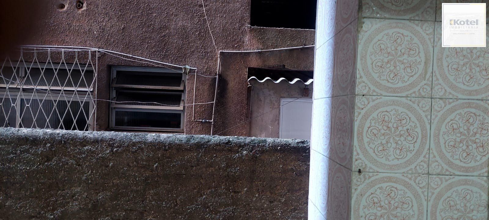 Apartamento térreo de 1 quarto, elevador no bairro Centro Histórico.
