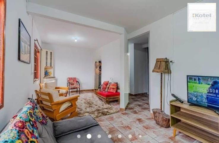 Casa com 3 dormitórios em Cachoeirinha — foto 3