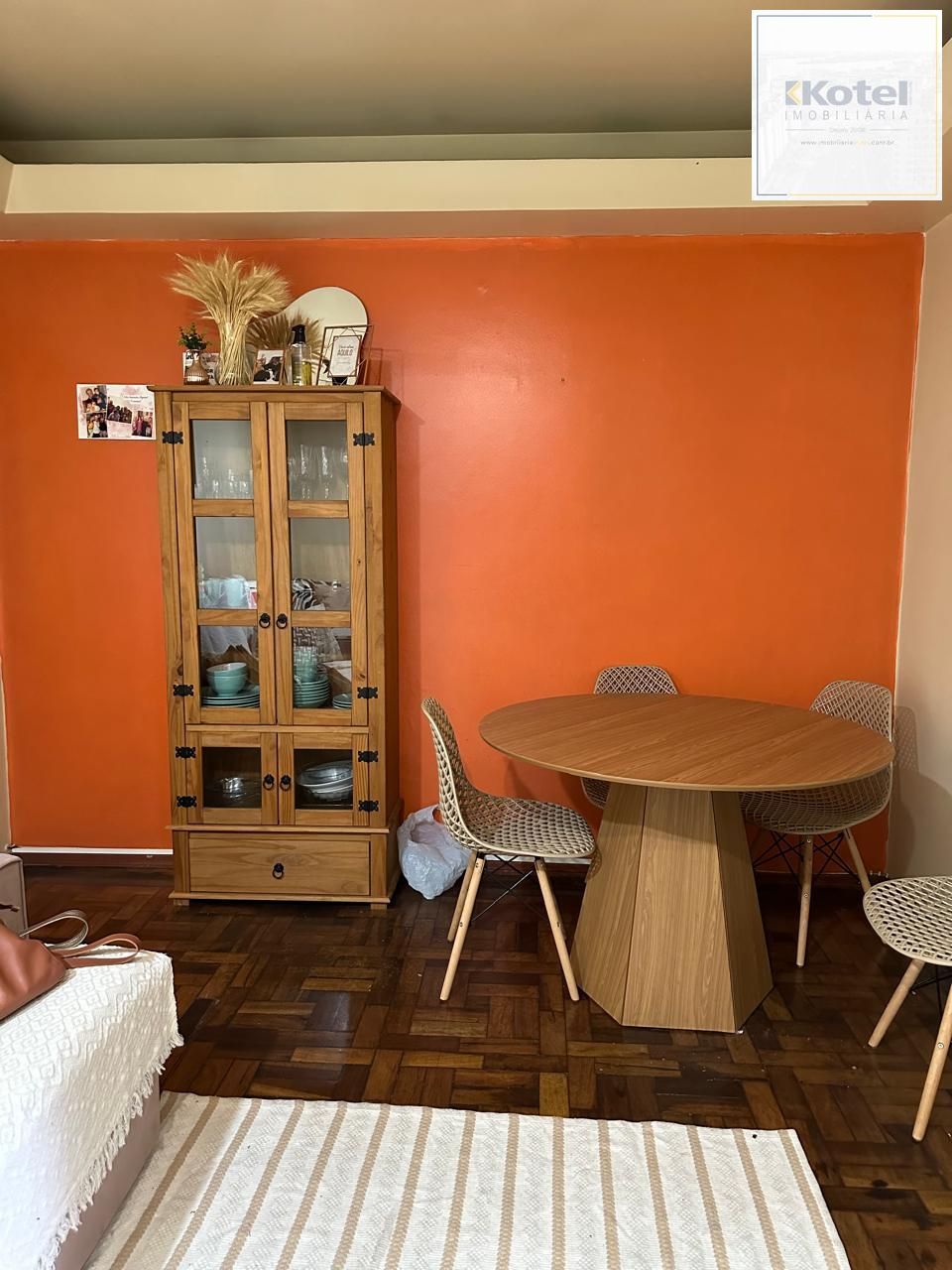 Apartamento de 2 quartos e 2 banheiros no bairro Santa Cecília. — foto 3
