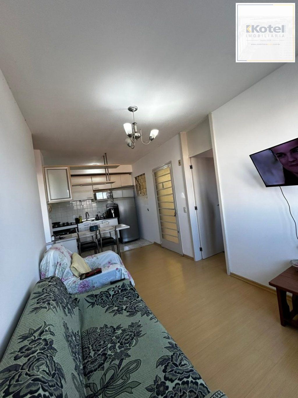 Apartamento de 2 quartos, elevador e 1 vaga no bairro Sarandi — foto 4