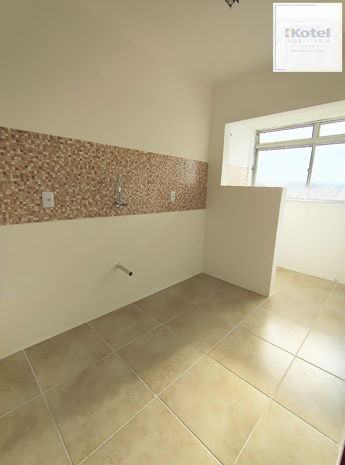 Apartamento com 66 m2 localizado na Rua Abaeté no Bairro Sarandi — foto 4