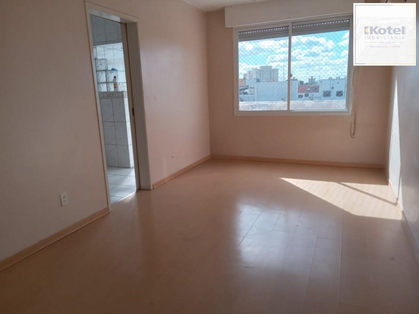 Apartamento com 1 quarto e 1 vaga de garagem no Bairro Sarandí — foto 2