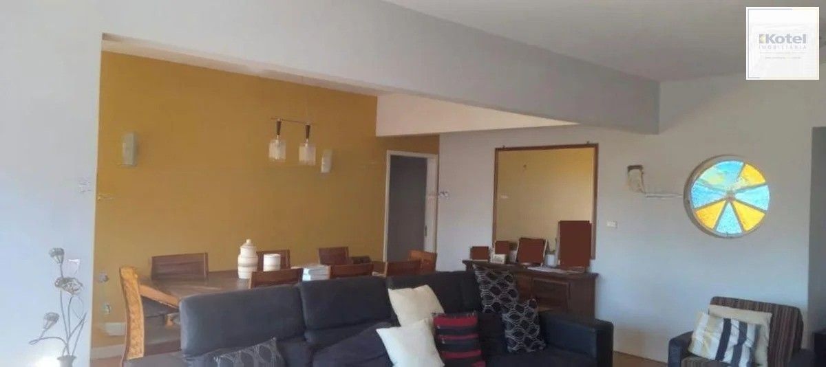 Apartamento Mobiliado com 4 Quartos e 2 Suítes Elevador e Vaga no Centro — foto 3