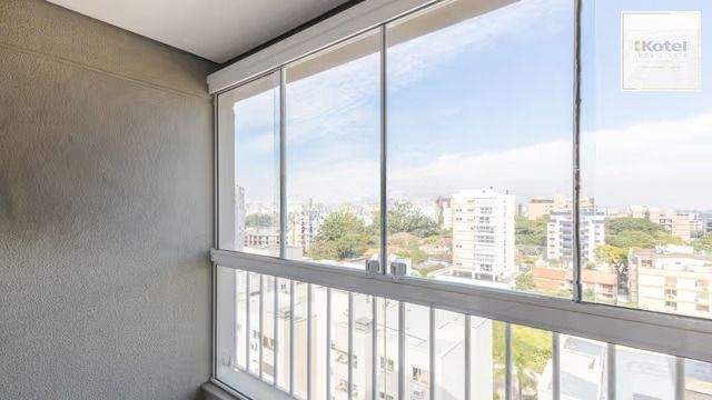 Apartamento de 2 quartos, elevador e 1 vaga de garagem em Canoas.