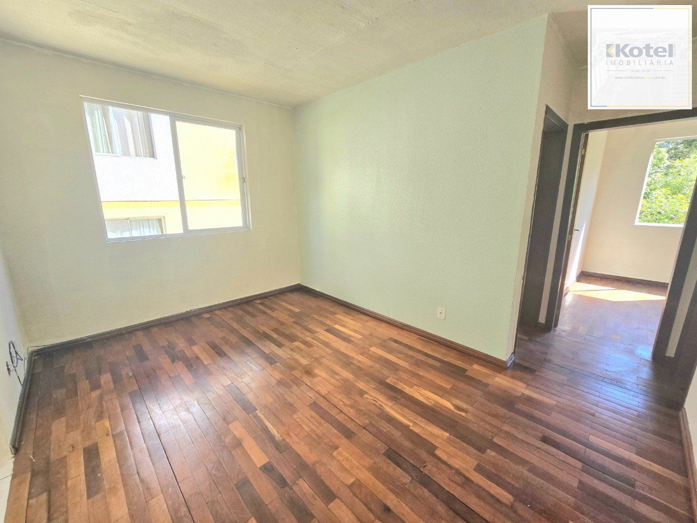 Apartamento  de 2 dormitórios e 1 vaga de garagem em Canoas.
