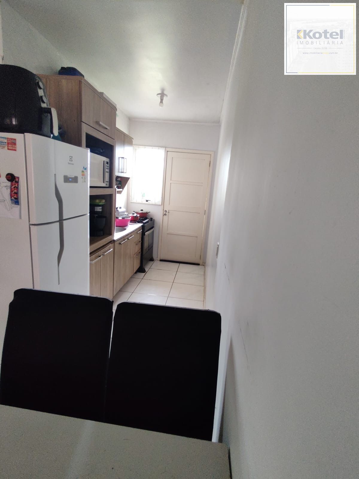 Casa Sobrado semi mobiliada com 2 dormitórios Avenida Juca Batista 115m2