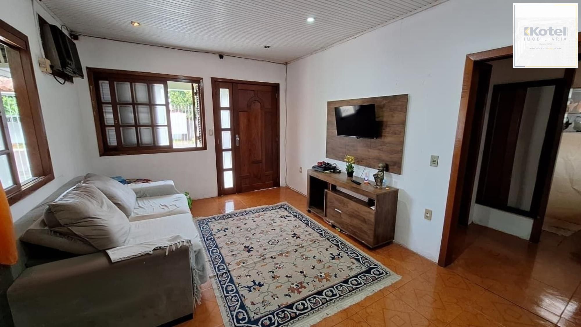 Casa de 4 dormitórios e 4 vagas de garagem em Canoas.