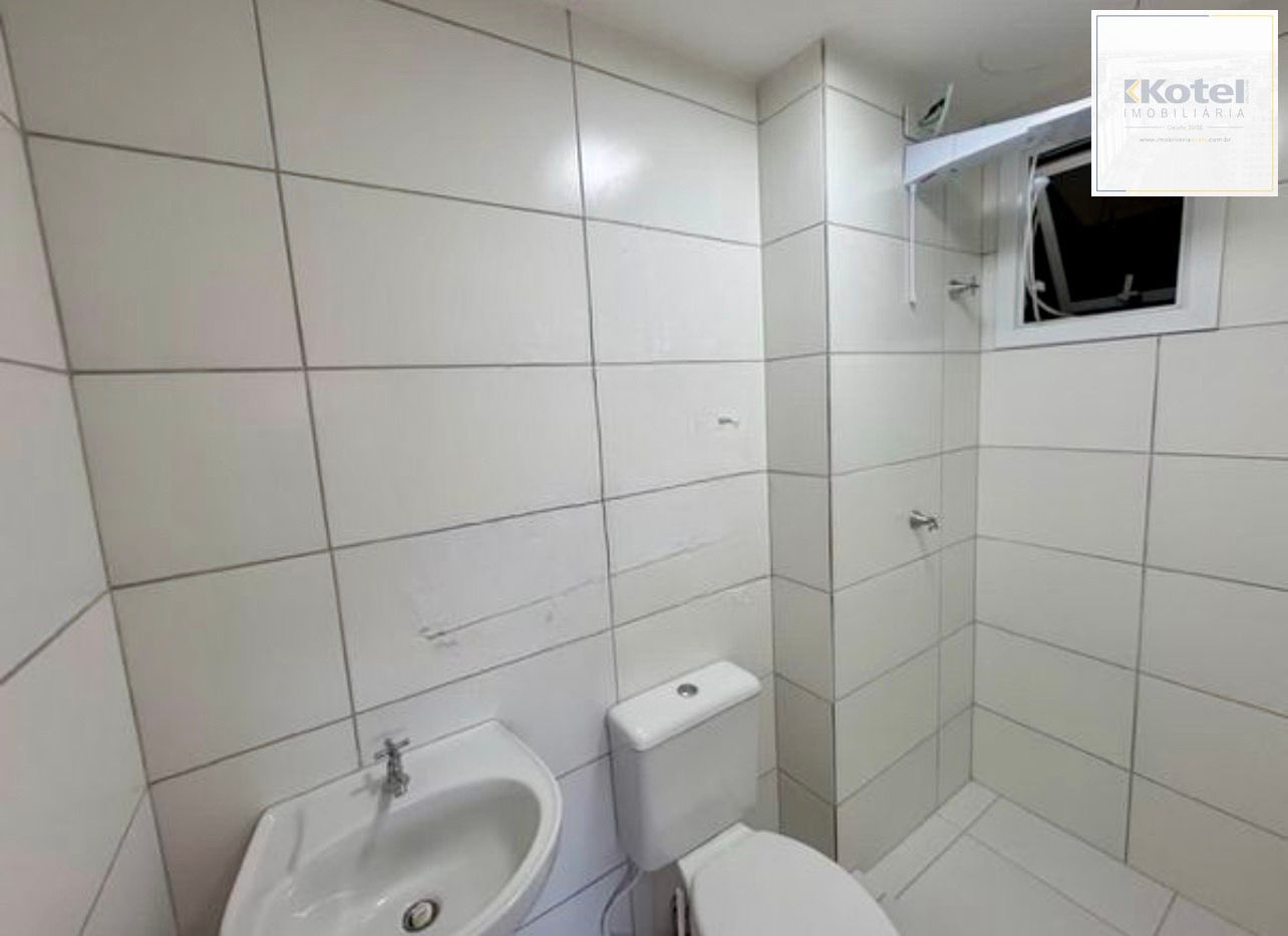 Apartamento com 2 dormitórios, térreo 1 vaga de garagem  em Canoas.