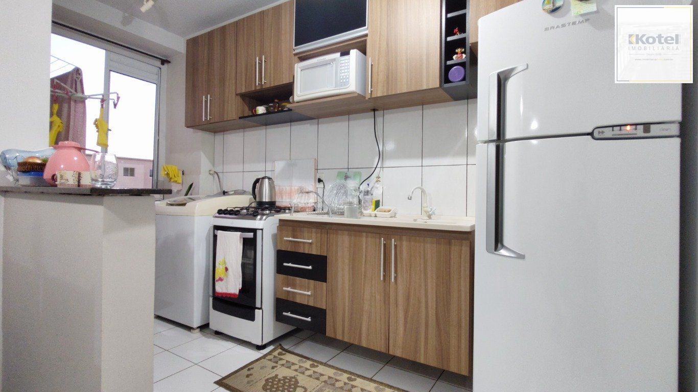 Apartamento de 2 dormitórios e 1 vaga de garagem em Canoas.