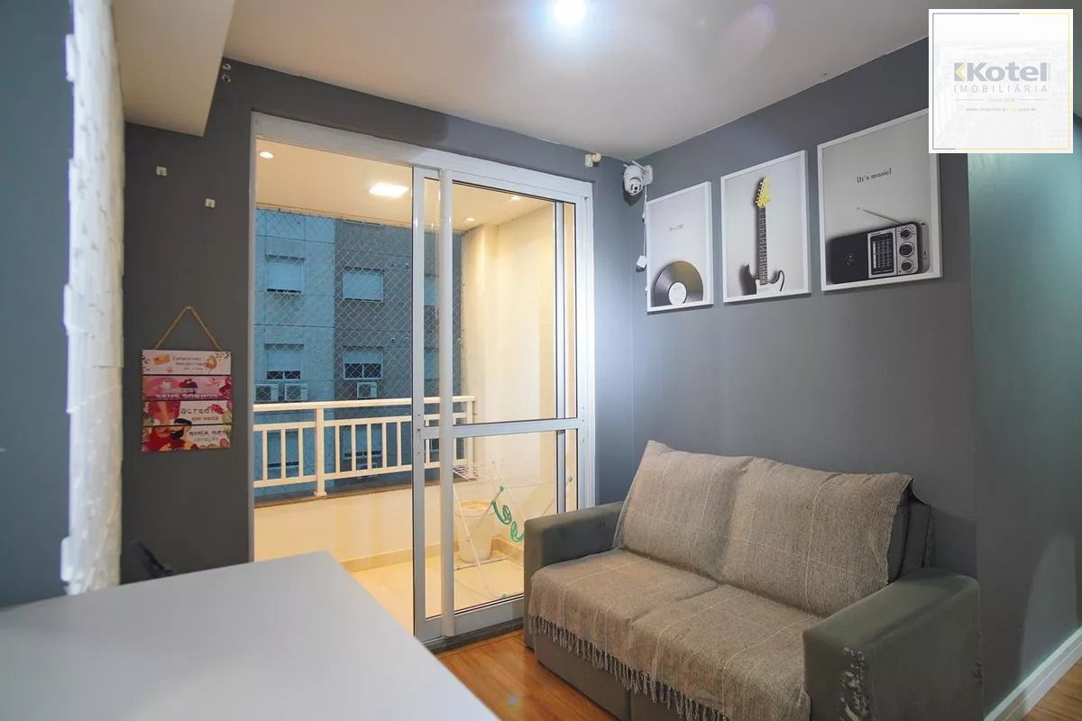 Apartamento 2 dormitórios suíte, elevador, infra e vaga coberta na Farrapos