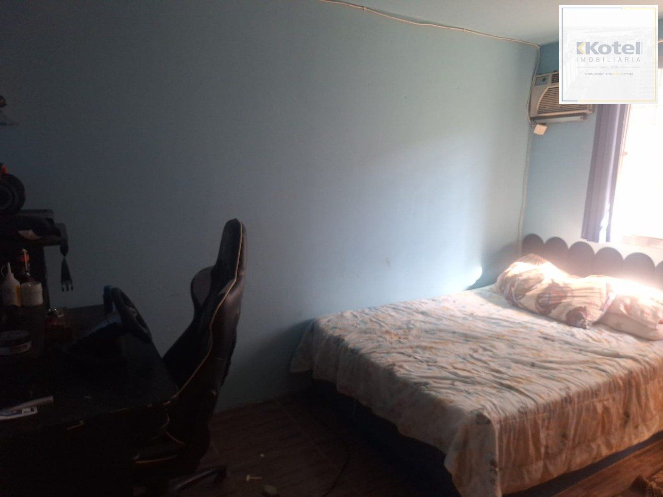 Casa de 3 quartos e 4 vagas de garagem em Canoas.