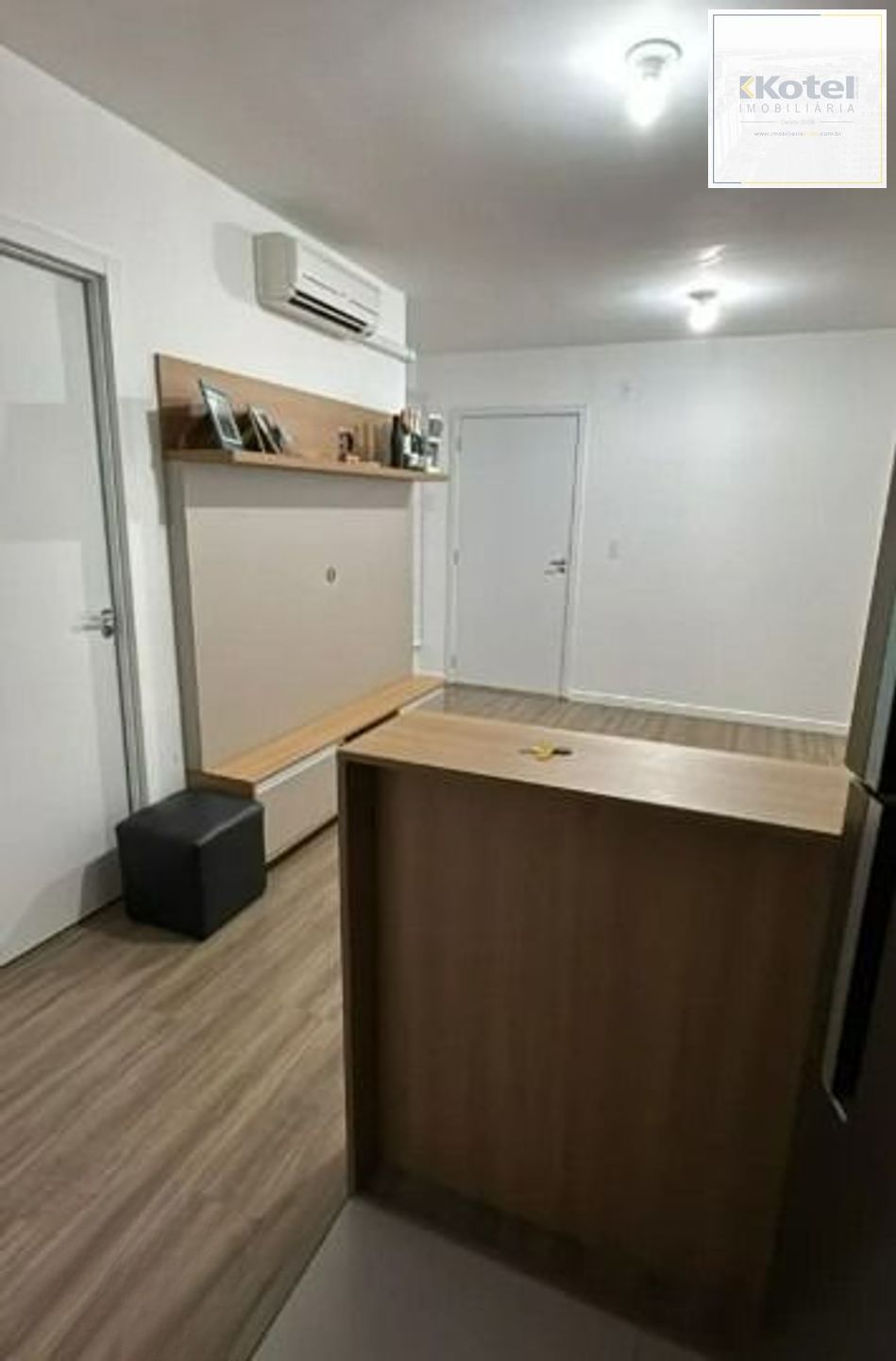 Apartamento de 2 dormitórios, piscina e 1 vaga de garagem em Canoas.