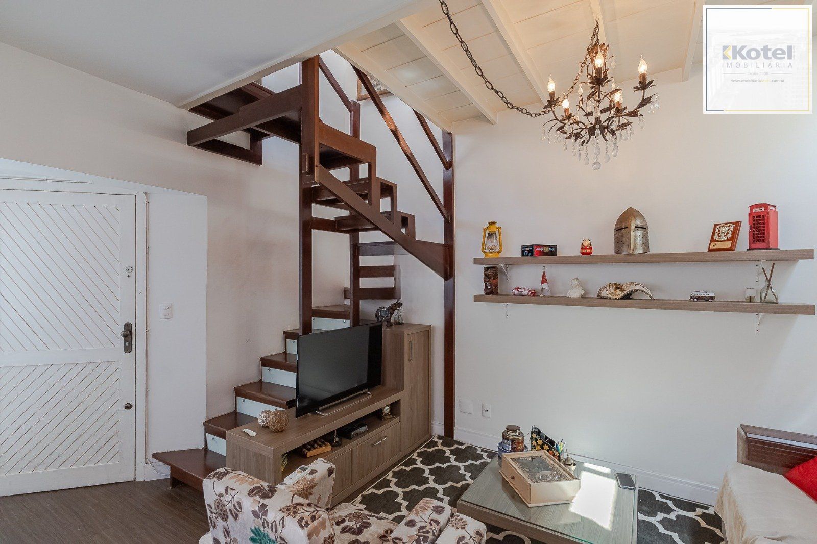 Cobertura com 2 quartos, Jacuzzi, Área gourmet e vaga coberta bairro Rio Branco