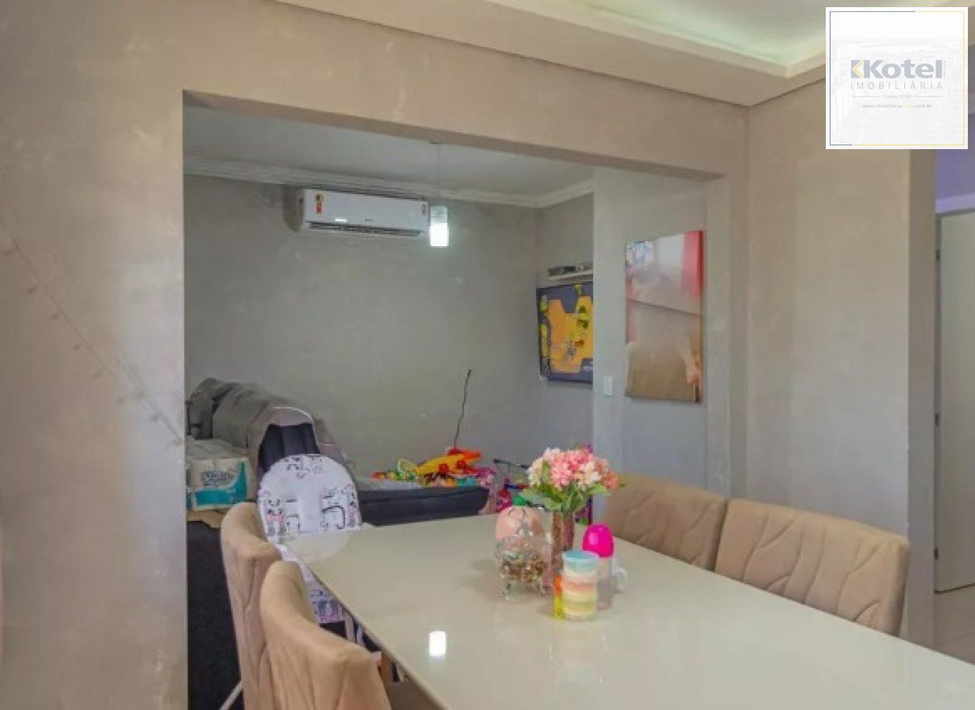 Casa de 2 Quartos e 1 vaga de garagem em Canoas.