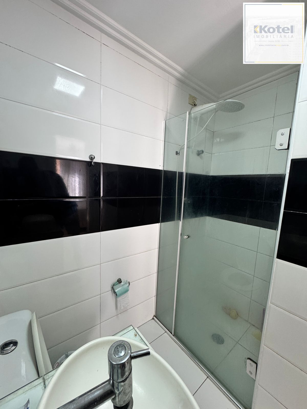 Apartamento 1 dormitório Semi mobiliado Bairro Jardim Leopoldina Porto Alegre — foto 5
