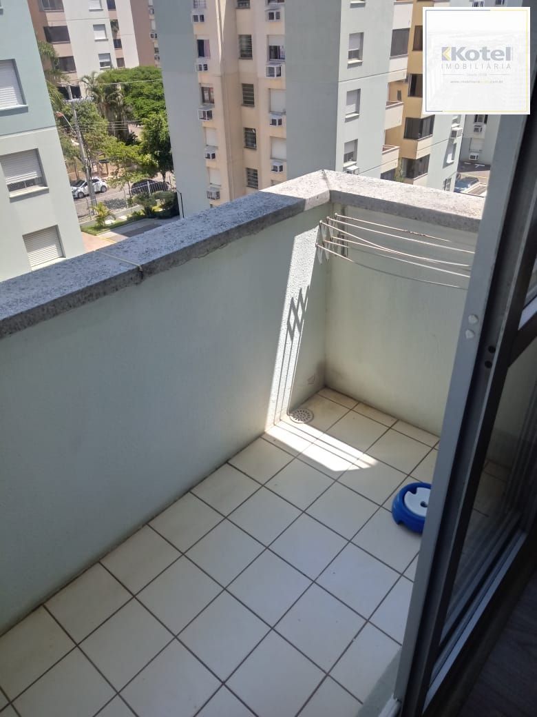 Apartamento de 2 dormitórios, 1 vaga e elevador no bairro Sarandi — foto 3