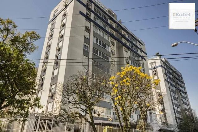 Apartamento de 2 quartos, elevador e 2 vagas de garagem, bairro Petrópolis Poa. — foto 2
