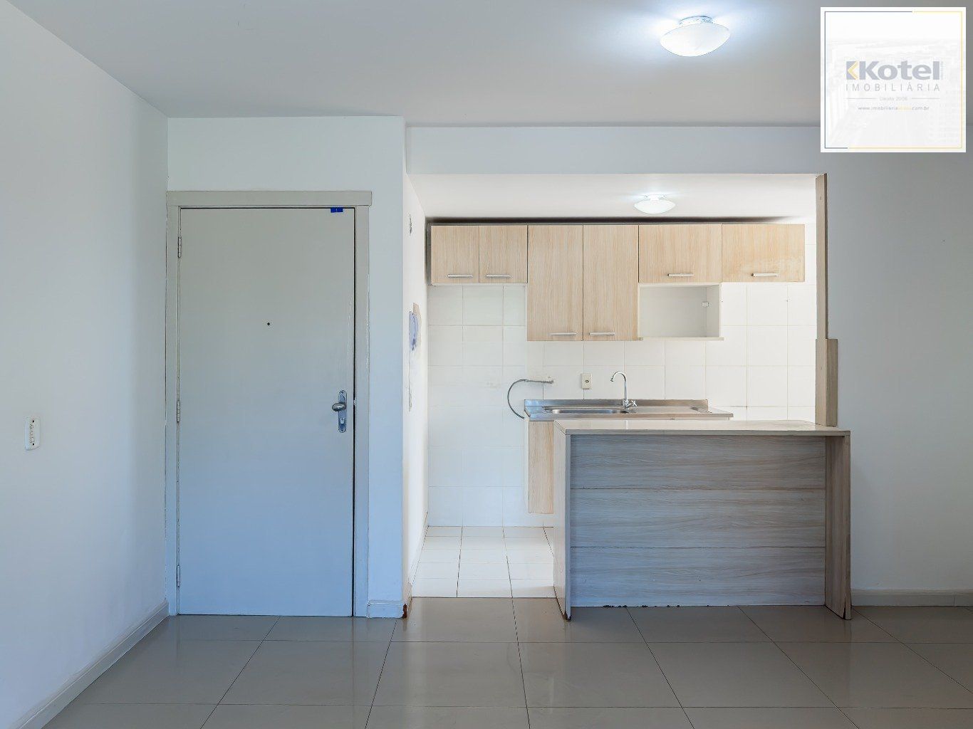 Apartamento 3 quartos, vaga, elevador, gas central no bairro Vila Ipiranga.