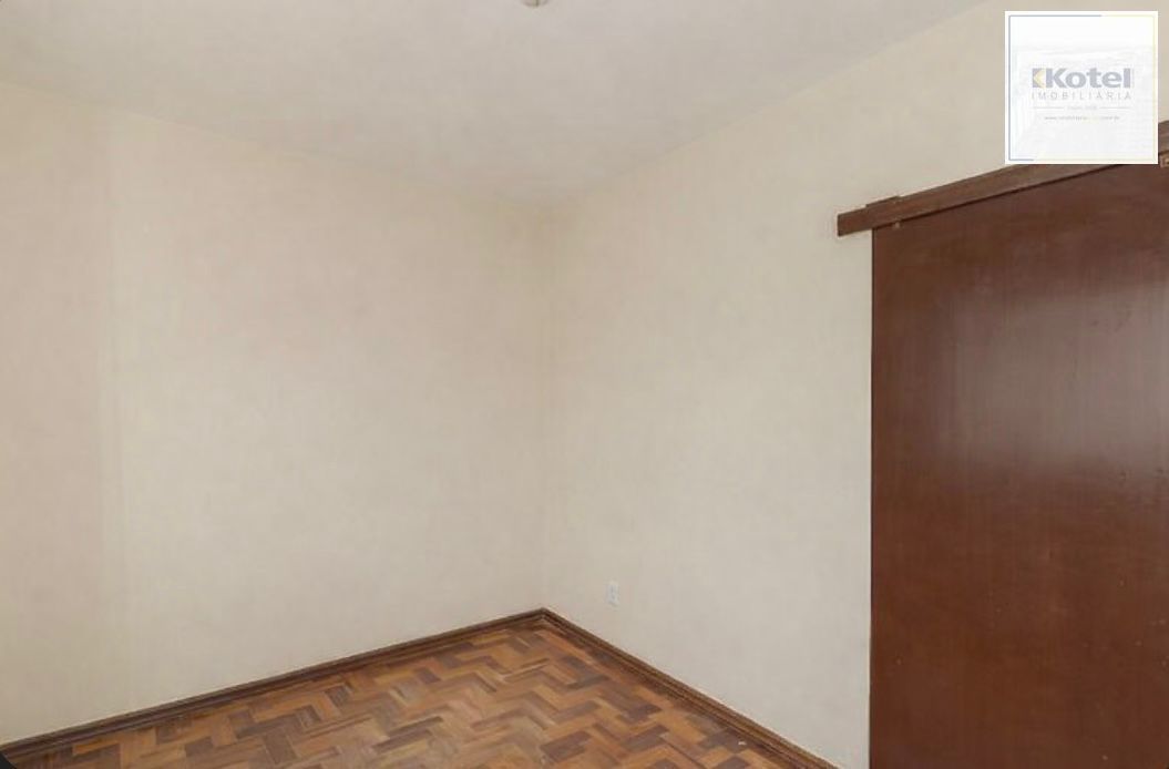 Apartamento de 2 dormitórios e 1 vaga de garagem em Porto Alegre. — foto 3