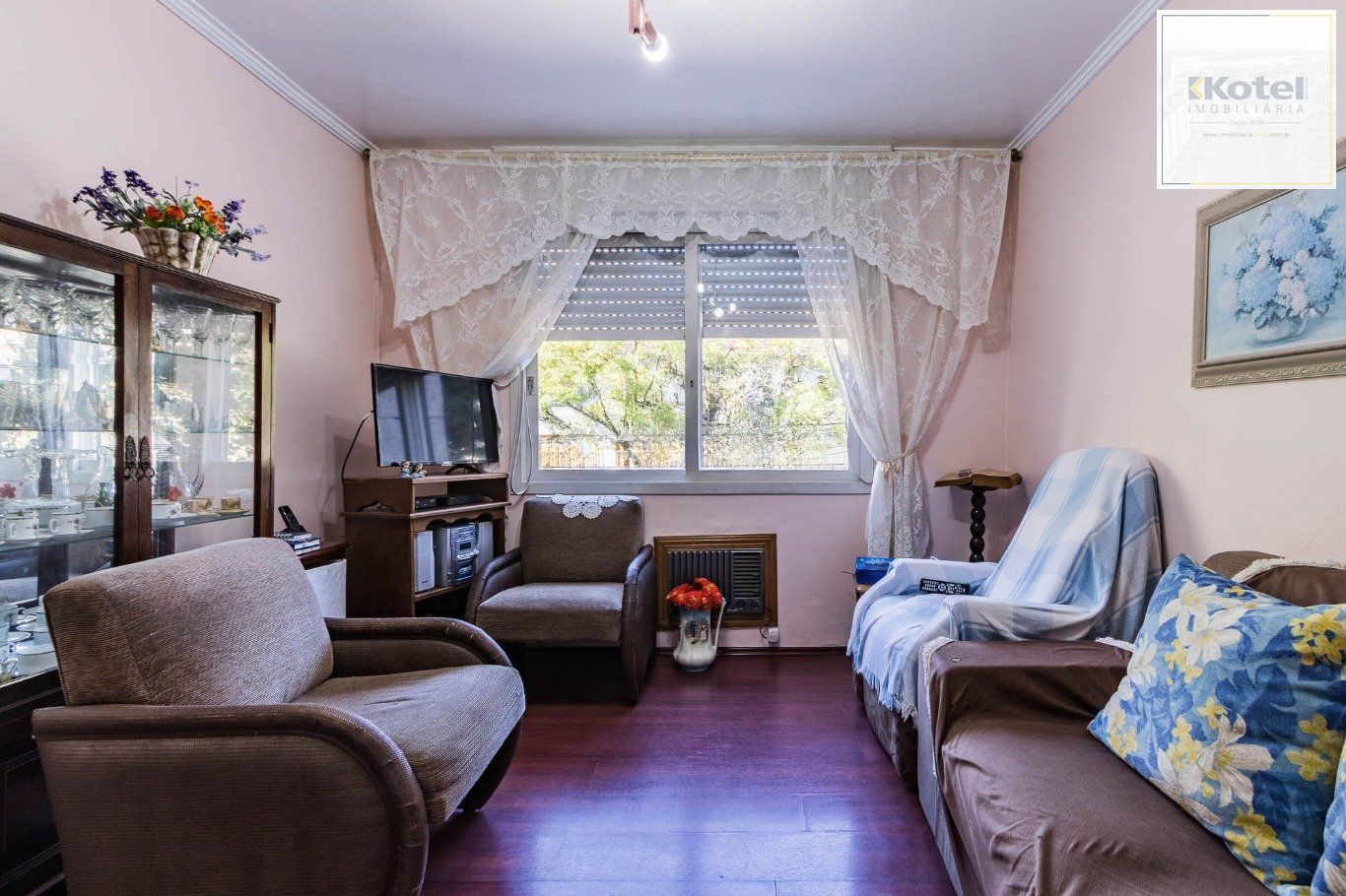 Apartamento 2 quartos, 1º andar, sol da manhã, vaga coberta — foto 3