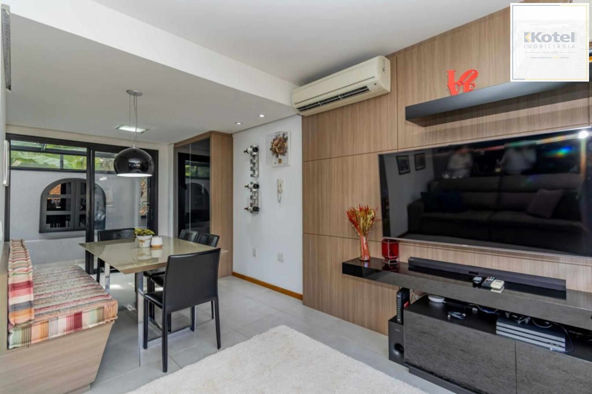 Casa em Condomínio à venda com 2 quartos 212 m² no Tristeza