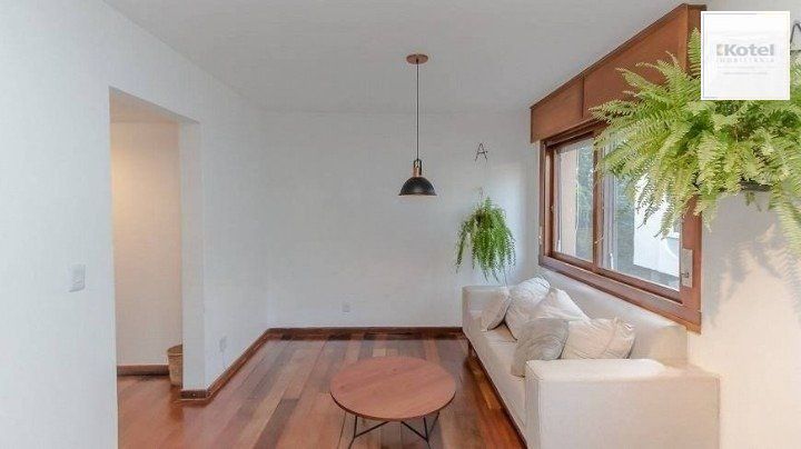 Apartamento com 3 quartos, 2 vagas e elevador no Petrópolis, Porto Alegre. — foto 2