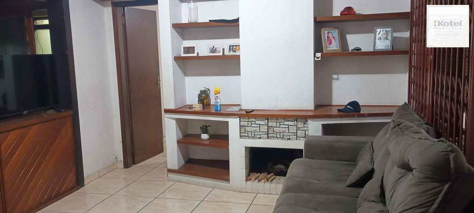 Casa 2 dormitórios com garagem e churrasqueira no Sarandi — foto 3