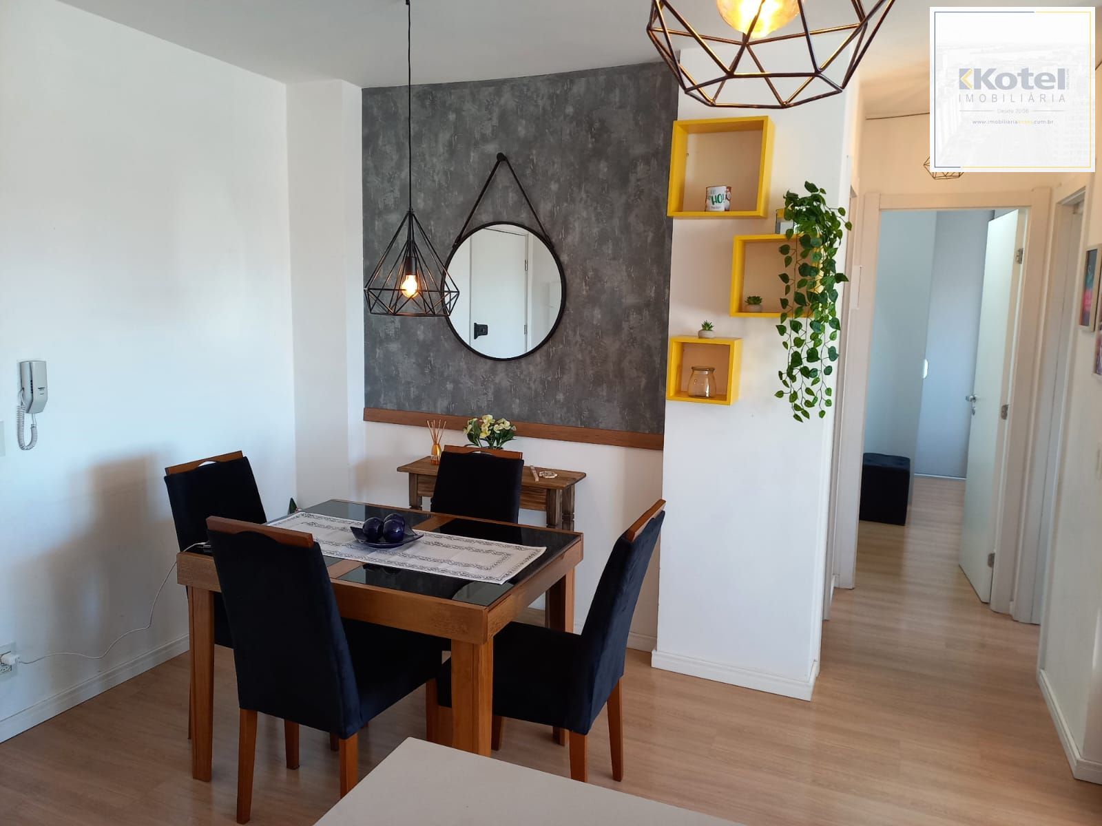 Apartamento de 2 dormitórios , 1 vaga coberta no bairro São Sebastião — foto 5