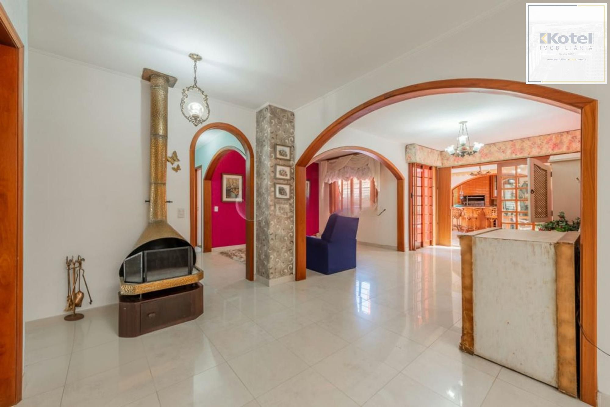 Casa com 3 dormitórios,1 suíte, 4 banheiros e 4 vagas, 203m² no Jardim Itu. — foto 4
